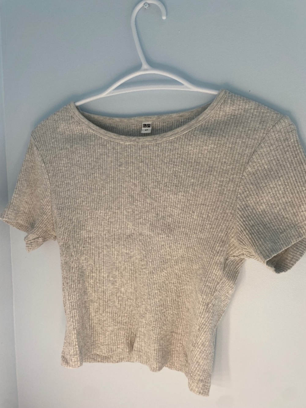 Uniqlo T-shirt